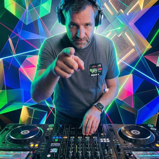 DJ Thomson